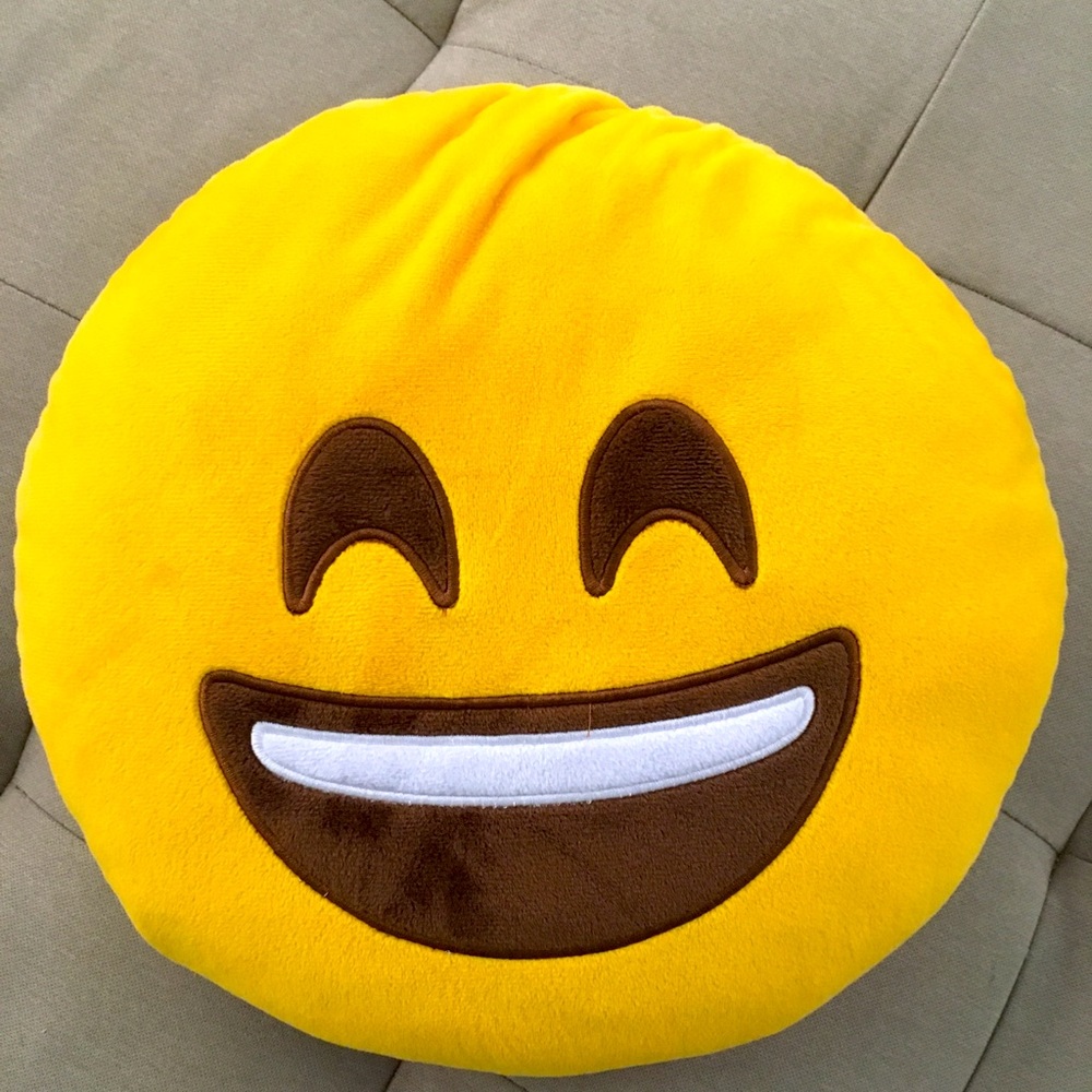 Emoji Pillow Happy Face!!!😄